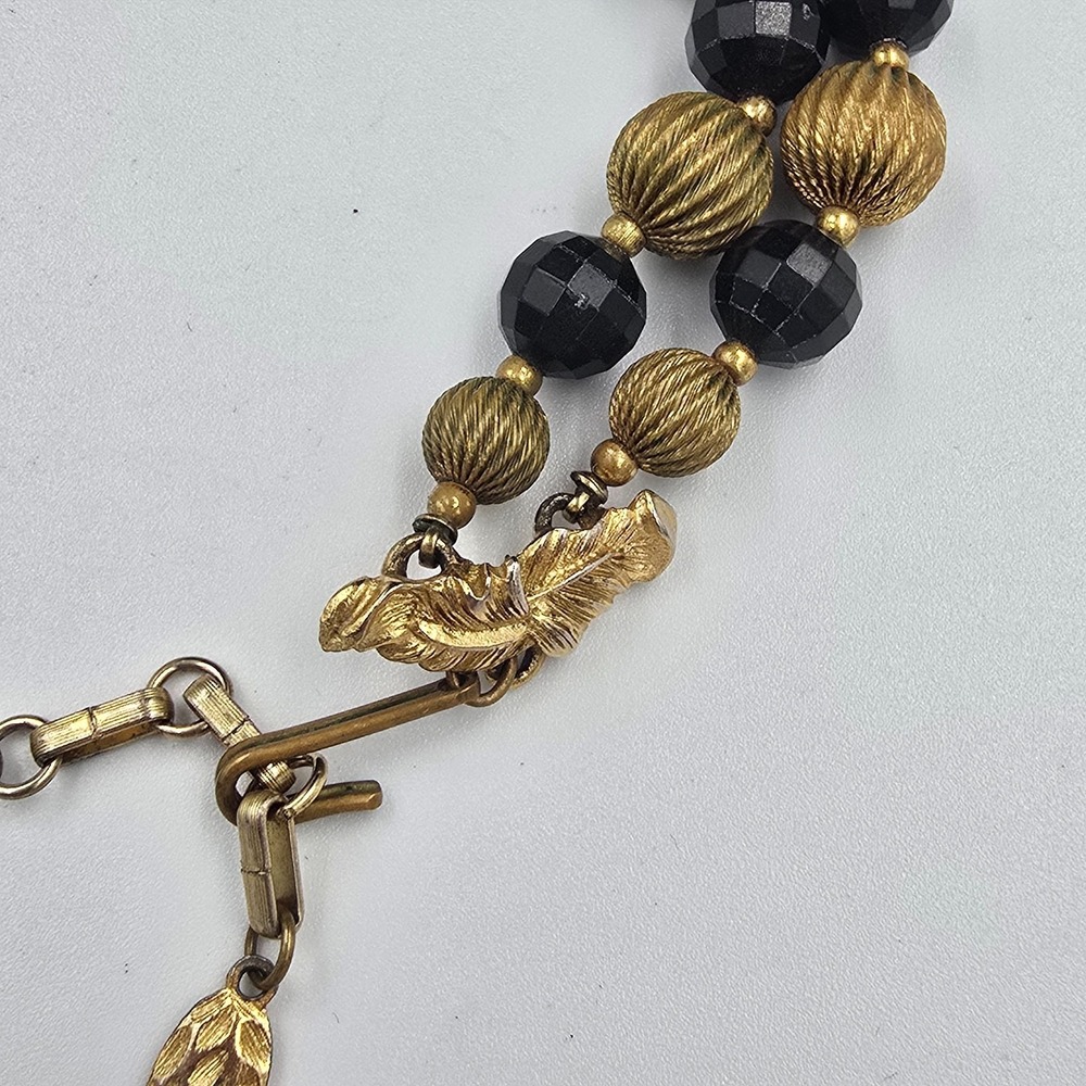 Vintage Black and Gold tone Bead Necklace Double Strand Faceted Classic Dressy - Picture 9 of 9